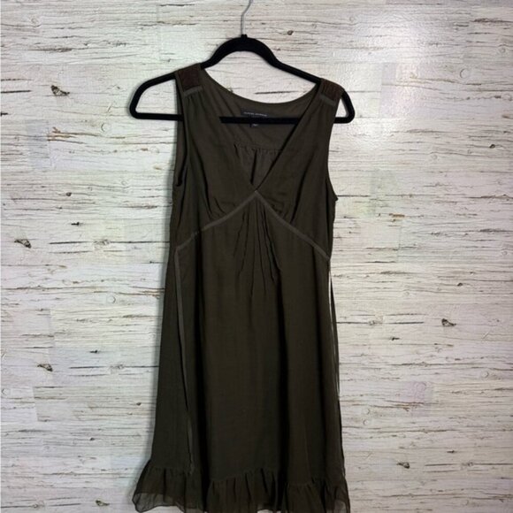 Banana Republic Dark Green V-Neck Dress size 4 - Picture 1 of 7